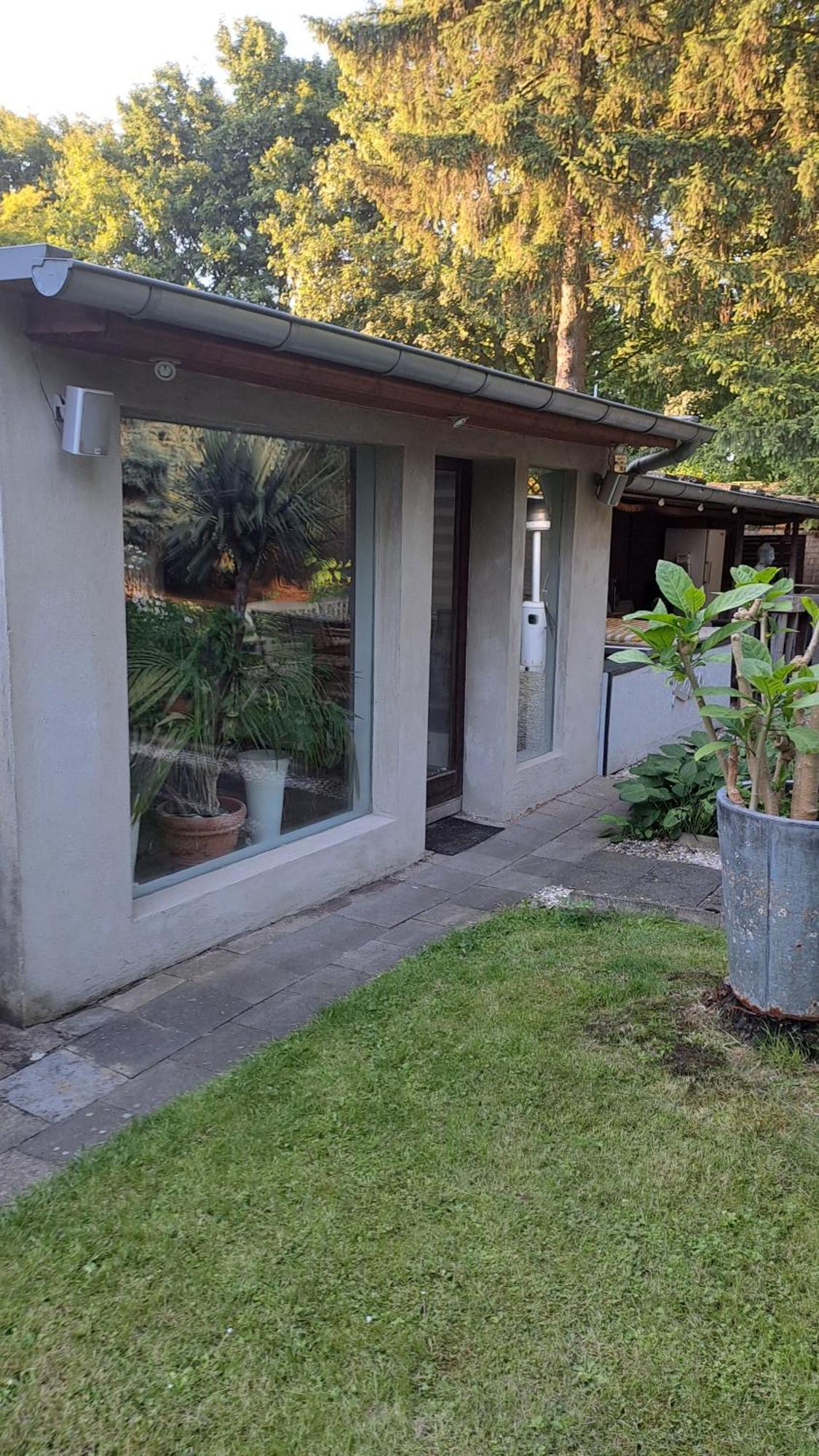 Apartmenthaus Mit Sauna Und Whirlpool Krefeld Buitenkant foto